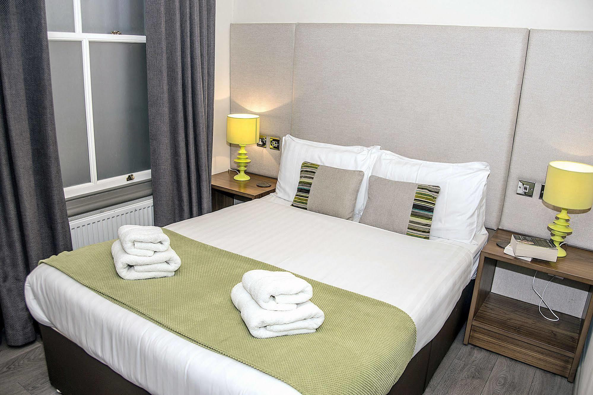 Base Serviced Apartments - City Road Chester Exterior photo